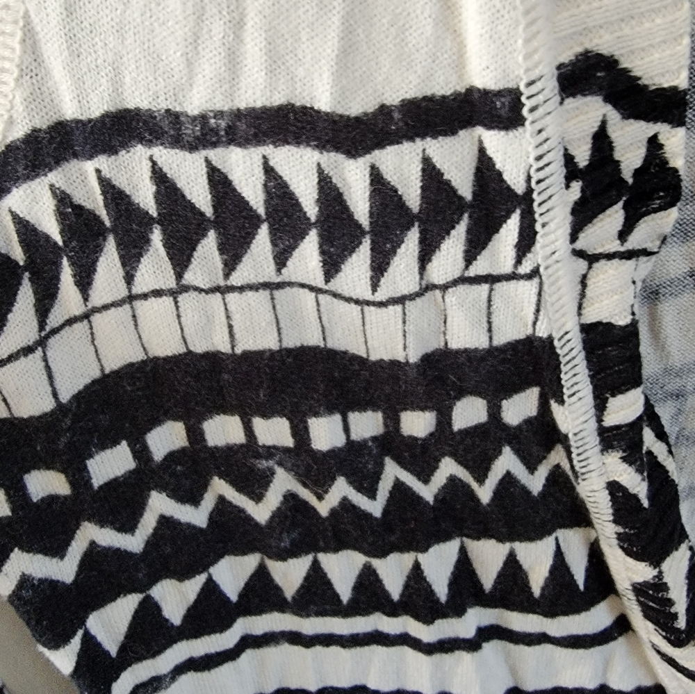 🌷Patterned cardigan - Picture 3 of 4